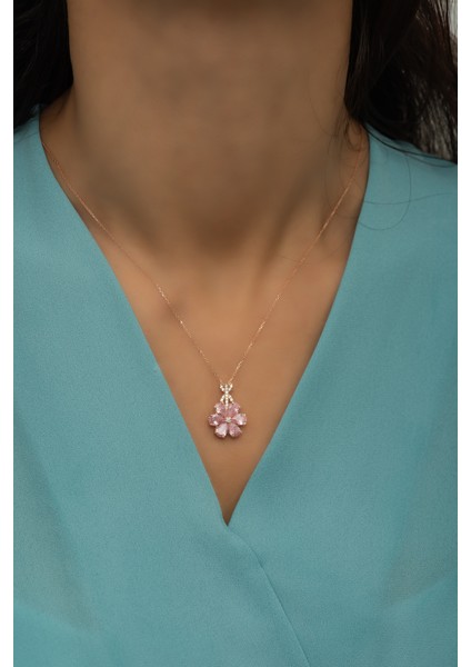 925 Ayar Gümüş Pembe Taşlı 6 Yaprak Lotus Çiçeği Kolye fiyatları