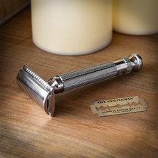 Pearl Shaving Krom Taraksız Jiletli Tıraş Makinesi, Düşük Maliyetli, Konforlu Tahrişsiz Gündelik Tıraş,  Orta Agresiflik Düzeyinde Geleneksel Tıraş Bıçağı, L-55 CC Modeli