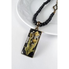 Halley Concept Özel Tasarım El Yapımı Gerçek Çiçekli Epoksi Kolye