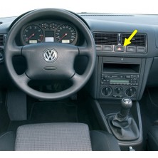 After Vw Bora 1999-2005 Dörtlü Flaşör Düğmesi Kırmızı Üçgen Ikaz Tuşu 1J0953235J