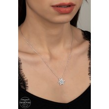 Swarovski Taşlı Gümüş Kartanesi Kadın Kolye
