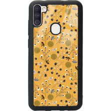 Spoyi Samsung Galaxy M11 Sarı Bindanlı Tasarımlı Glossy Telefon Kılıfı