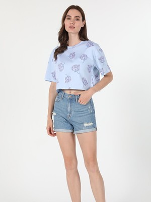 Colin's Comfort Fit Bisiklet Yaka Çiçek Baskılı Mavi Kadın Kısa Kol Tişört