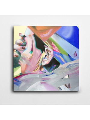 Dekolata Kadın ve Renkler Kare Kanvas Tablo