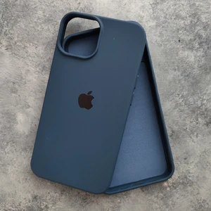More Gsm iPhone 14 (6.1) Uyumlu Lansman Içi Kadife Silikon Kılıf