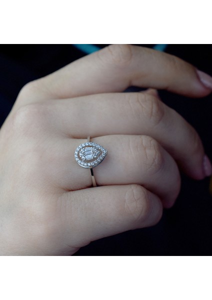 Taşlı Damla Altın Yüzük modelleri