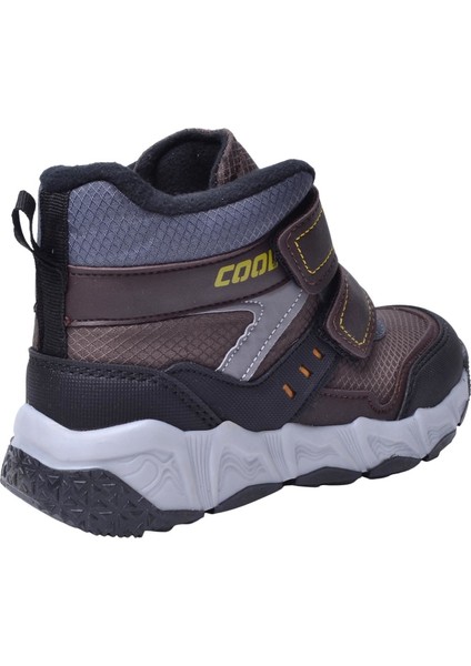 Hunter Çocuk Kahverengi Bot fırsatları