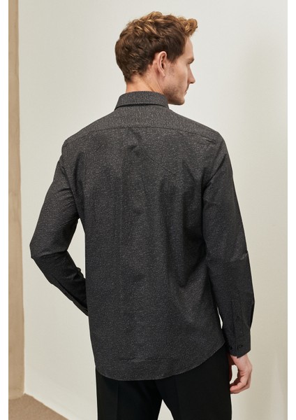 ALTINYILDIZ CLASSICS Erkek Siyah Slim Fit Dar Kesim Düğmeli Yaka Baskılı Gömlek