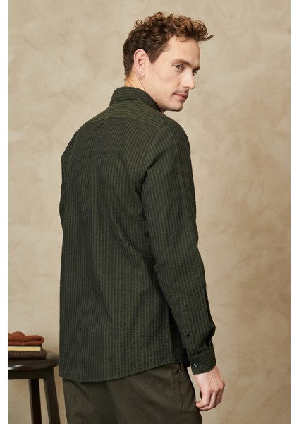 ALTINYILDIZ CLASSICS Erkek Haki Slim Fit Dar Kesim Italyan Yaka %100 Pamuk Gofre Gömlek