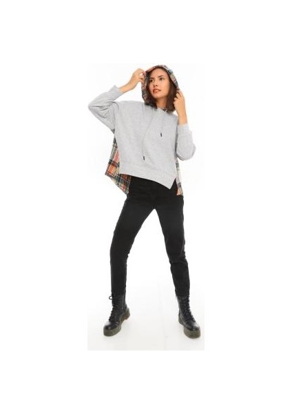 Kadın Ekose Garnili Kapşonlu Sweatshirt fiyatları