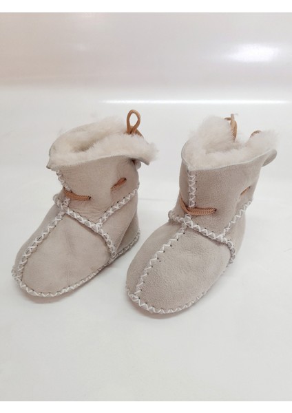 Bebek Bej Kuzu Derisi Bebek Botu + Çorap