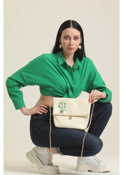 Papatya Nakışlı Çapraz Çanta fırsatları