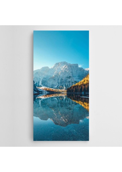 Göle Yansıyan Dağ ve Ağaçlar Kanvas Tablo