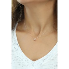 Azuris 925 Ayar Gümüş Üç Boyutlu Cam Taşlı Harf Kolye – Rose Gold Özel Tasarım Zarif Takı