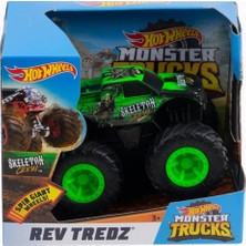 Hot Wheels Monster Trucks Çek Bırak Arabalar FYJ71-FYJ79