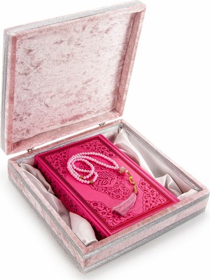 Anneler Gününe Özel Şık Kadife Kutulu Kuranı Kerim ve Inci Tesbih Seti