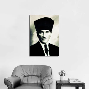 Kalpaklı Atatürk Portresi Kanvas Tablo