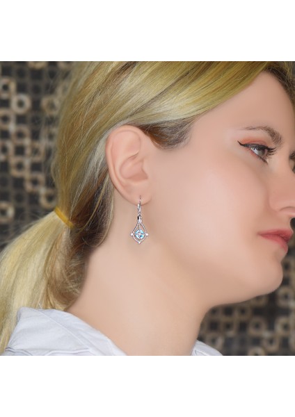 Pırlanta Ve Safir Taşlı Gümüş Küpe