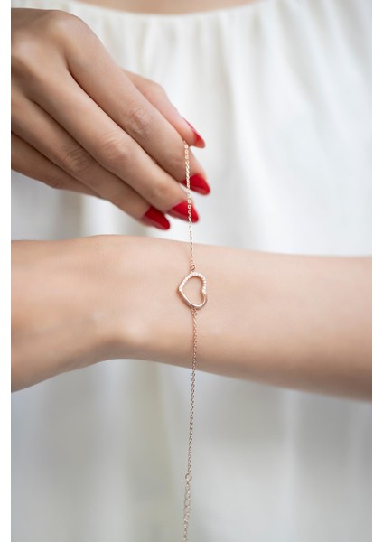 5591 Kalp Model Zirkon Taşlı Rose Kaplama Gümüş Bileklik