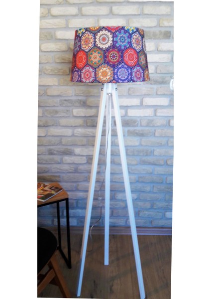 Mandala Desen Masif 3 Ayaklı Lambader Mor / Beyaz