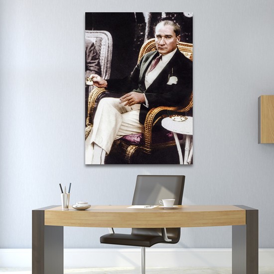 Çerçevelet Atatürk Kahve İçerken 25 x 35 cm Fiyatı