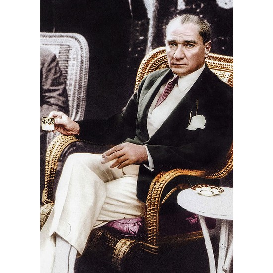 Çerçevelet Atatürk Kahve İçerken 25 x 35 cm Fiyatı