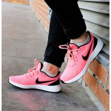 Nike Revolution 5  Koşu ve Yürüyüş  Ayakkabısı- BQ5671-602(DAR Kalıp)