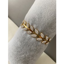 Zeyna Accessories Yaprak Desenli Taşlı  Gold Antialerjik Paslanmaz Çelik Kelepçe Bileklik