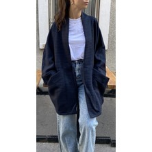 Kinua Studio - Yumuşak Dokulu Kapitone Kalın Ovre Kimono - Unisex, Cepli