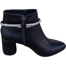 Adelfa Kadın Siyah Taşlı Bot