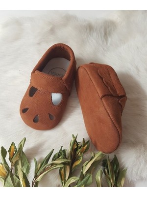 Hodore Taba Hakiki Deri Makosen Bebek Ayakkabı Yumuşak ve Doğal Malzeme ile Kolay Giydirilebilir