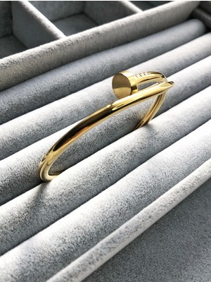 Saccuro Çivi Bileklik Cartier Kelepçe Altın Kaplama Kararma Yapmaz Vıp Ürün