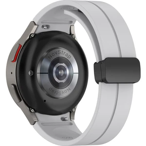 Novstrap Samsung Galaxy Watch 5 Seri 40MM 44MM Uyumlu Kordon Metal Magnet D Tokalı Silikon Kayış