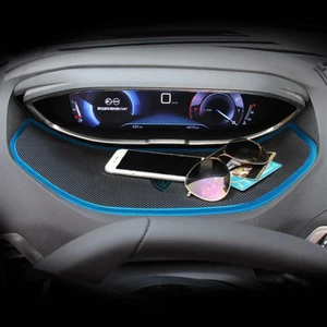 Kom Auto Peugeot Logolu Kaydırmaz Ped