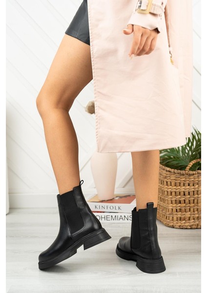 Çift Lastikli Sade Yeni Trend Deri Oropedik Kadın Bot fiyatları