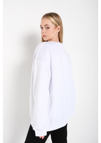 Kadın 89 Los Angeles Baskılı Oversize Sweatshirt fırsatları