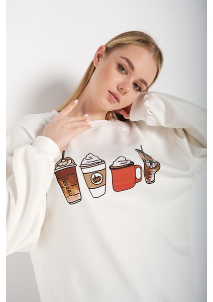Kadın Oversize Coffee Baskılı Sweatshirt fırsatları