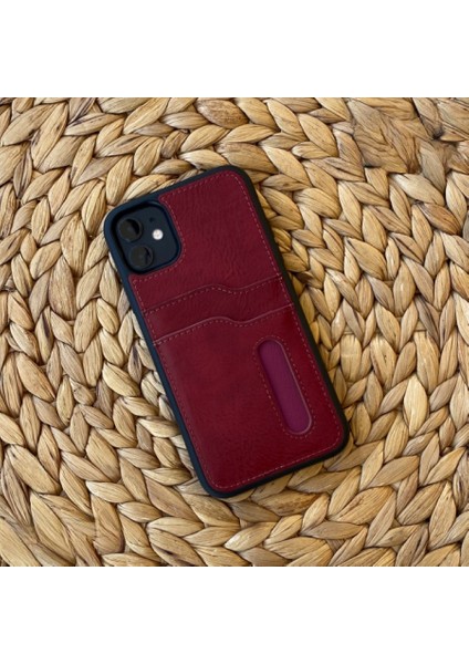 Apple Iphone 13 Pro Kartlı Deri Kılıf