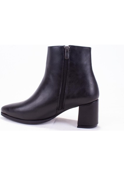 DZA07-998700 Siyah Klasik Topuklu Kadın Bot modelleri