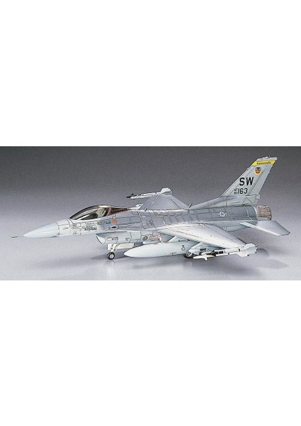 B2 00232 1/72 F-16C Fighting Falcon Savaş Uçağı Demonte Plastik Maketi