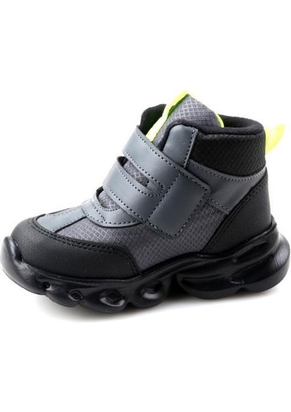 Riwi Erkek Çocuk Outdoor Trekking Bot fiyatları