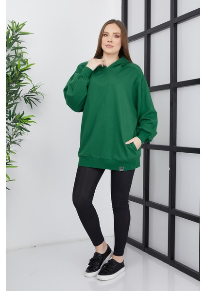 Kadın Line Art Sırt Baskılı Oversize Sweatshirt Oversize