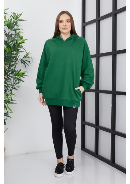 Kadın Line Art Sırt Baskılı Oversize Sweatshirt Oversize