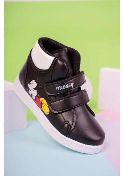 Baskılı Siyaha Beyaz Taban Cırtlı Çocuk Bot