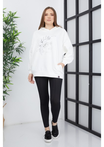 Kadın Line Art Baskılı Oversize Sweatshirt Oversize