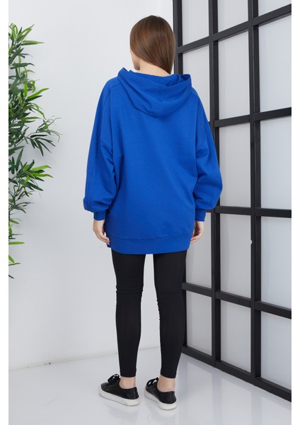 Kadın Line Art Baskılı Oversize Sweatshirt Oversize