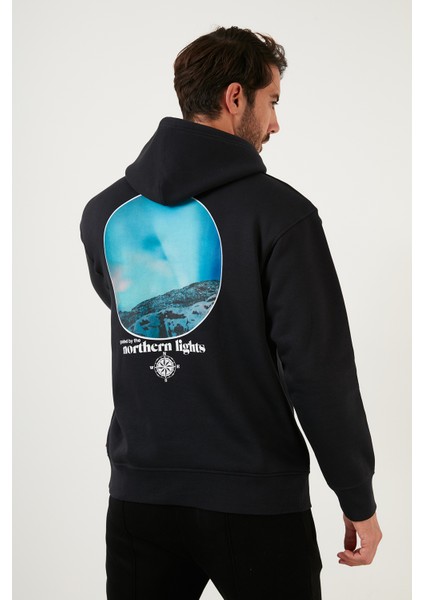 Relaxed Graphic Hoodie