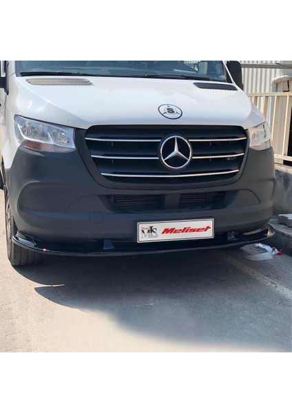 (Boyasız) Mercedes Sprinter W907 Ön Alt Lip 2019 ve Sonrası Uyumlu modelleri