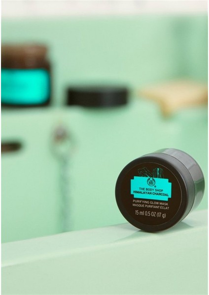 The Body Shop Himalayan Charcoal Toksinlerden Arındırıcı Işıltı Veren Maske 15 ML