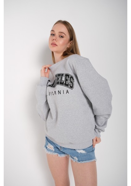 Kadın Los Angeles Baskılı Oversize Sweatshirt